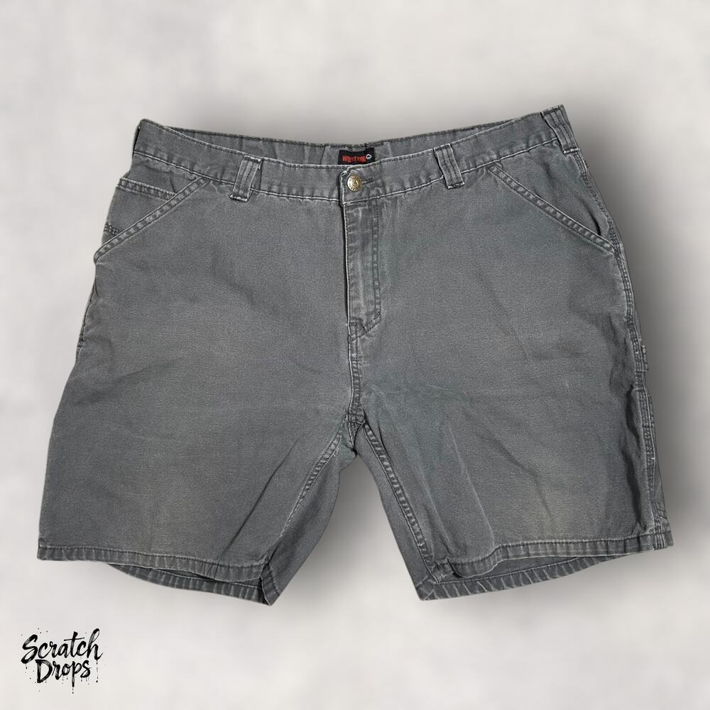 Wolverine Mens Size 42 Gray Cotton Shorts Durable Casual Summer Outdoor Wear M09
